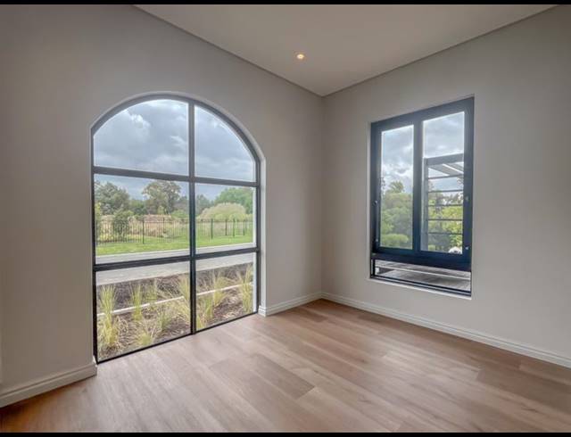 3 BEDROOM HOUSE FOR SALE IN PAARL VALLEIJ LIFESTYLE ESTATE